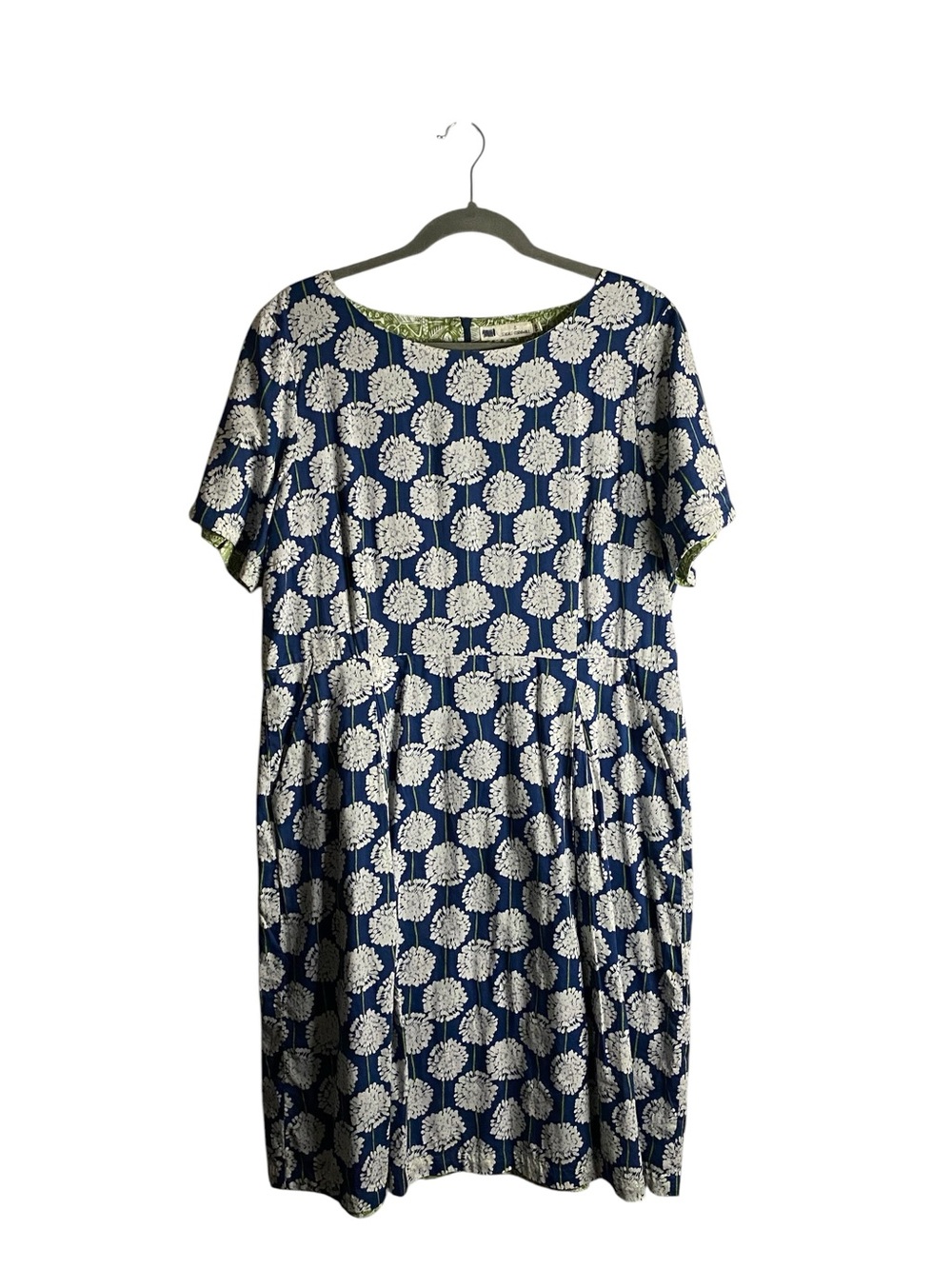 Navy Floral Midi Dress with Short Sleeves